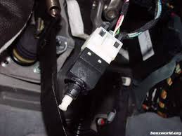 See U11EA repair manual